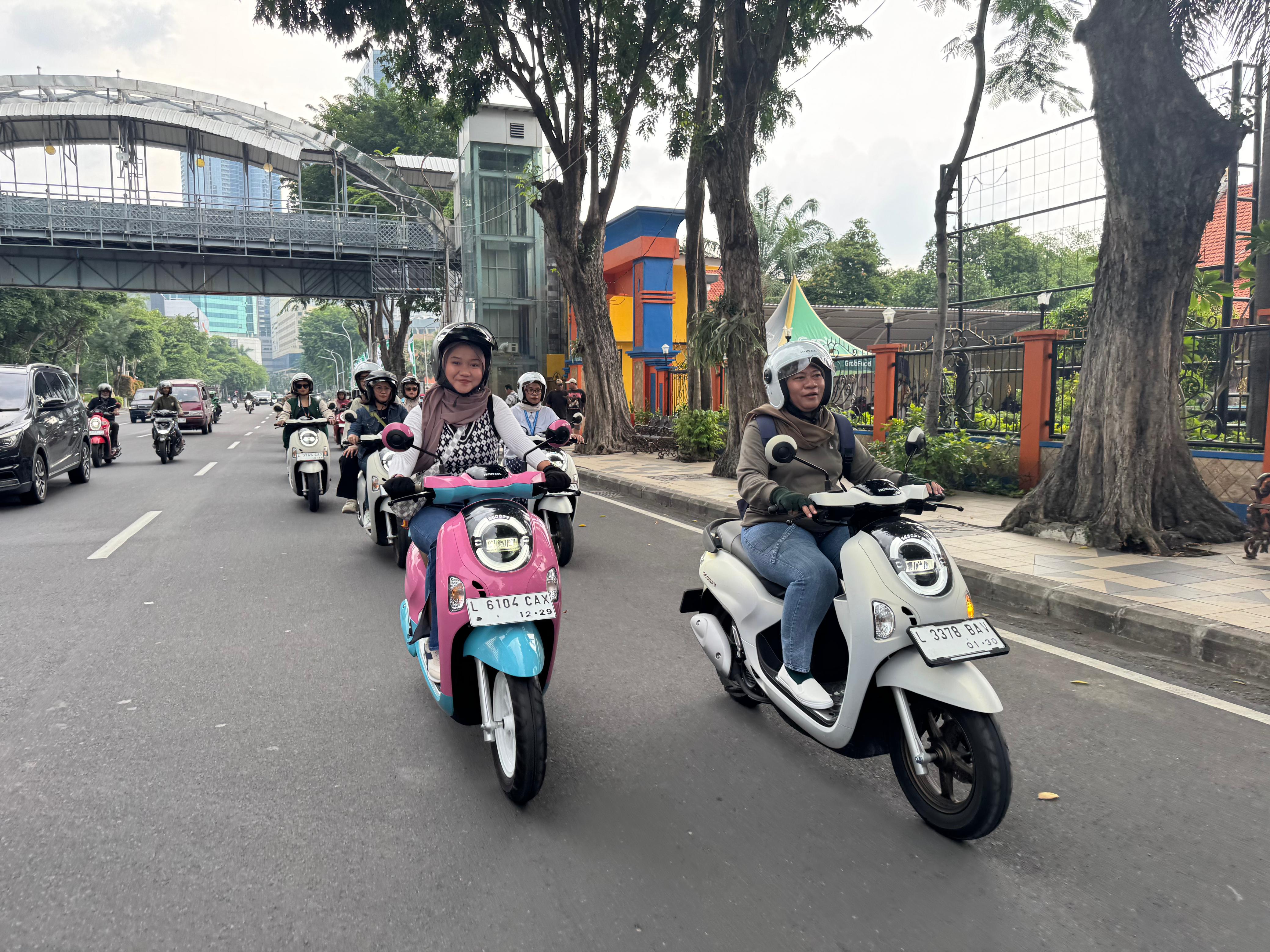 Sambut Hari Kartini, MPM Honda Bagikan Tips Berkendara Aman untuk Wanita