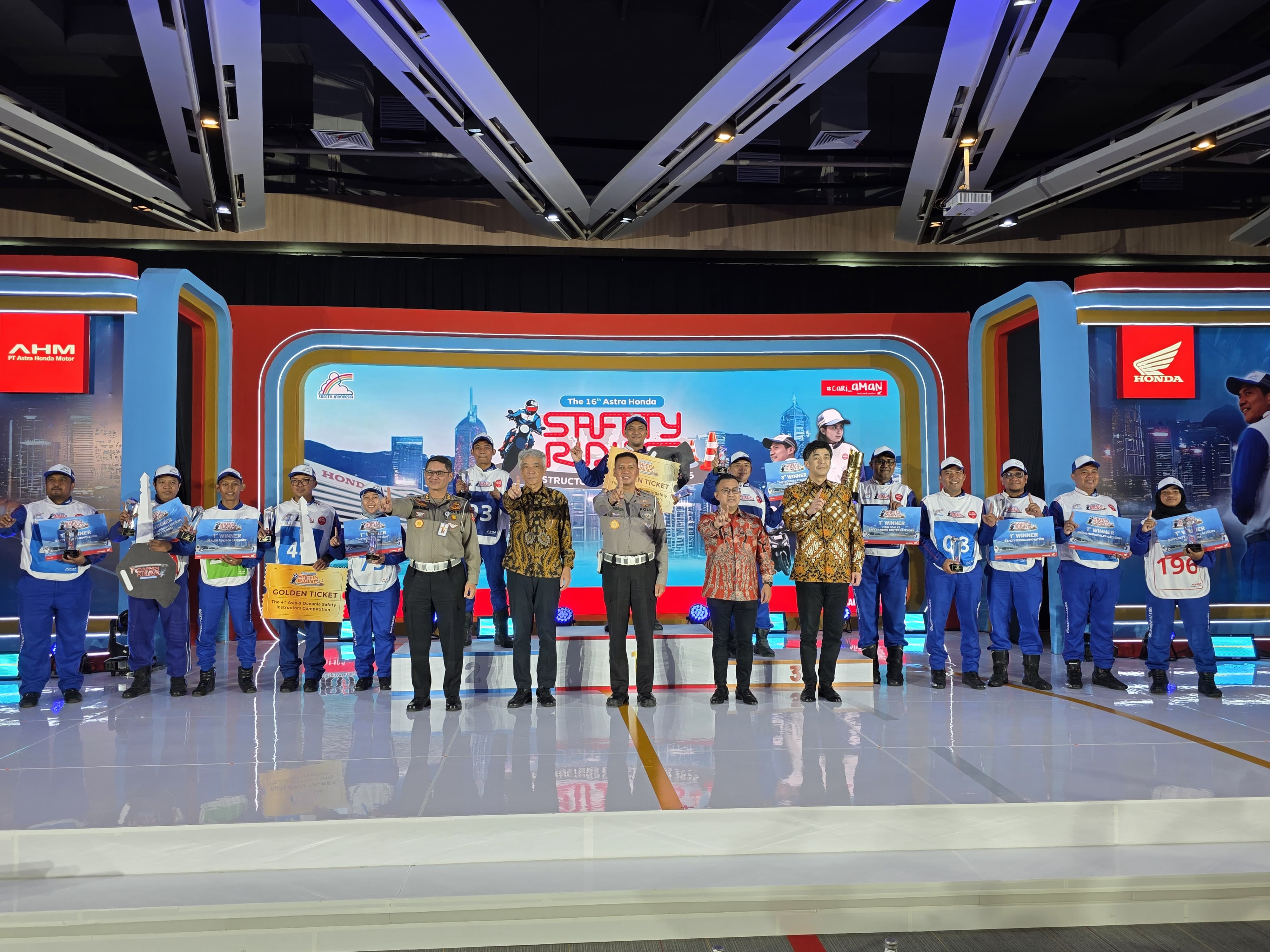 Lanjutkan Tradisi Juara, Instruktur Safety Riding MPM Honda Borong Penghargaan di Ajang Nasional