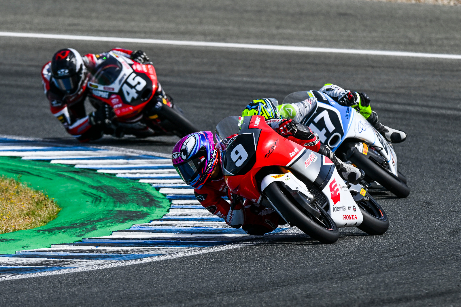 Tampil Luar Biasa, Pebalap Binaan Astra Honda Melesat di FIM JuniorGP Jerez